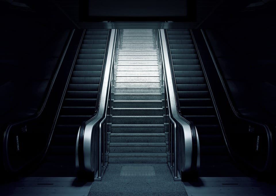 escalator 769790 960 720