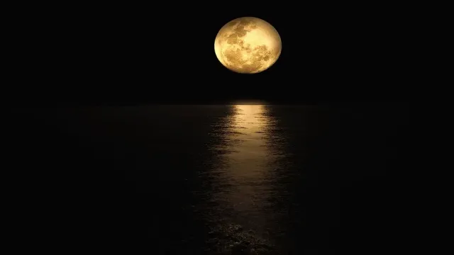 The Full Moon’s Spiritual Meaning: A Guide to Lunar Energy and Your Soul