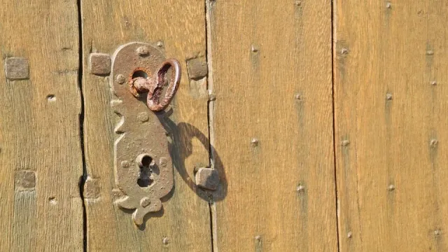 Unlock Home Positivity: Astro Vastu Secrets for a Happier Life